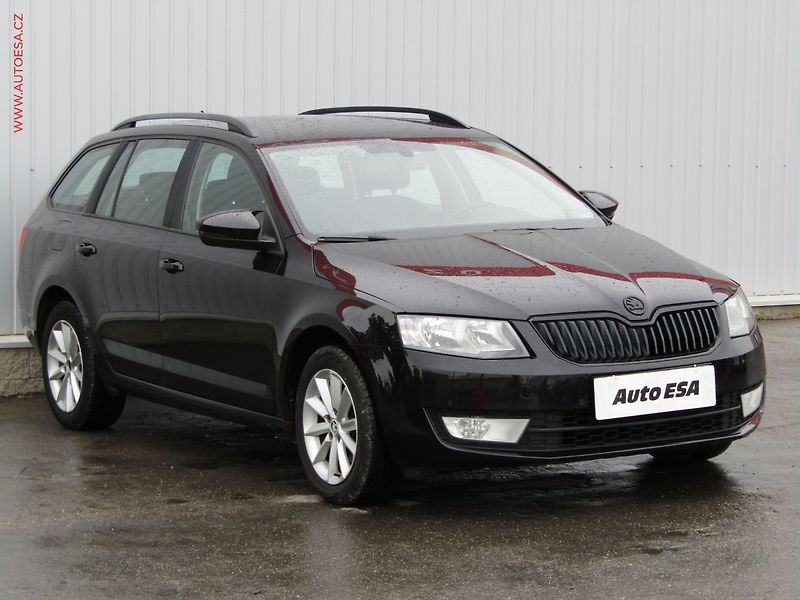 Škoda Octavia (2015) 2.0 TDi, ČR, Navi, AC - fotografie inzerátu