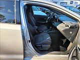 Toyota Corolla 1,8 HSD,executive,výhřev,navi - náhled 12