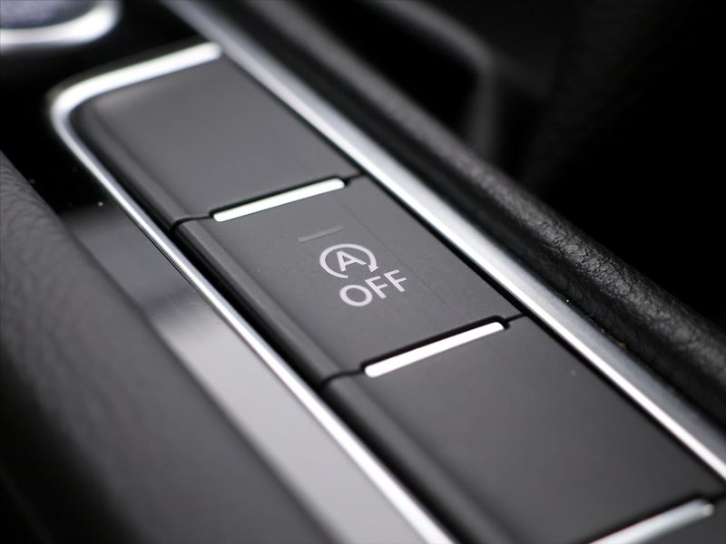 Volkswagen Arteon 2,0 TDI 110kW DPH - fotka 28 z 37