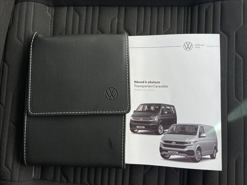 Volkswagen Caravelle 2,0 TDI 4Mot DSG Comfortline - fotka 14 z 22