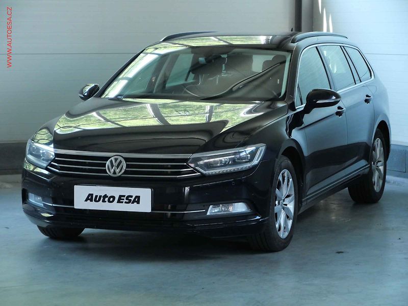 Volkswagen Passat (2015) 2.0 TDi, LED, kamera, STK5/28 - fotka 3 z 21