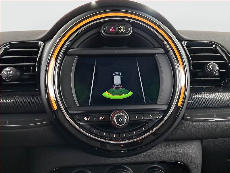 Mini Clubman (2018) Cooper, Navi, Tempomat - fotka 18 z 20