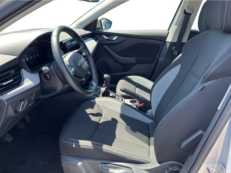 Škoda Scala 1.0TSI 85kW SELECTION - fotka 11 z 21
