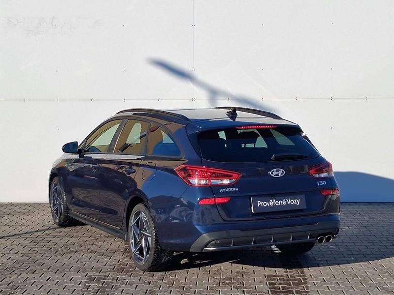 Hyundai i30 1.5 T-GDI MHEV DCT N-Line - fotka 7 z 25