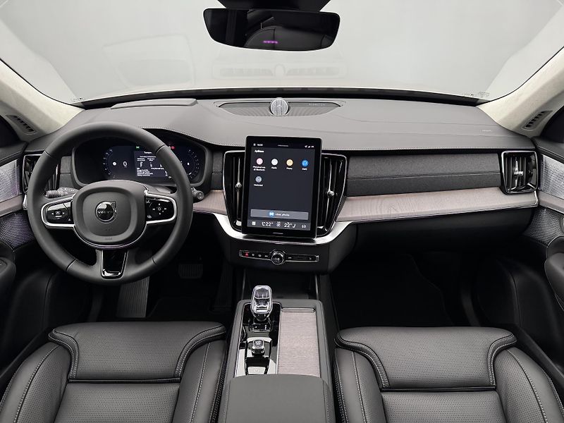 Volvo XC90 (2026) B5 AWD AUT BRIGHT ULTRA 7míst - fotka 2 z 29