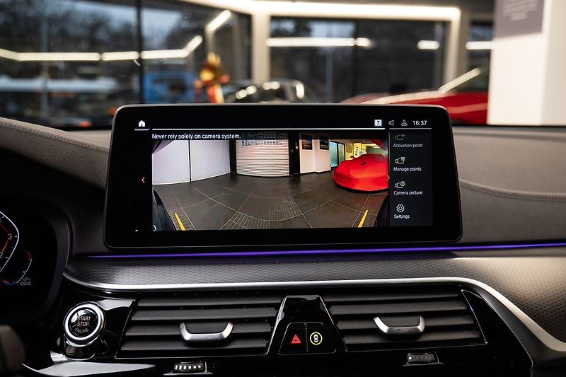 BMW Řada 6 i GT RWD/360/4-Zóny/Pano/LED - fotka 14 z 23