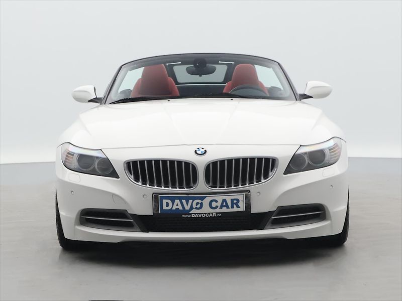BMW Z4 3,0 i 225kW sDrive 35i CZ - fotka 10 z 39