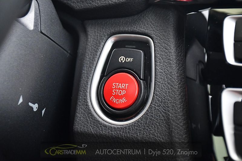 BMW M4 3.0i 45tKM!! ČR DPH LED - fotka 27 z 53