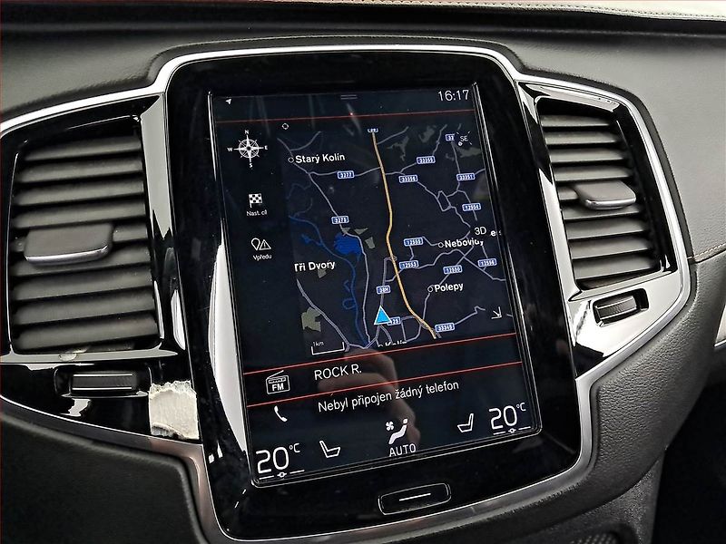 Volvo XC90 (2018) R-Design D5 AWD Polestar - fotka 18 z 24