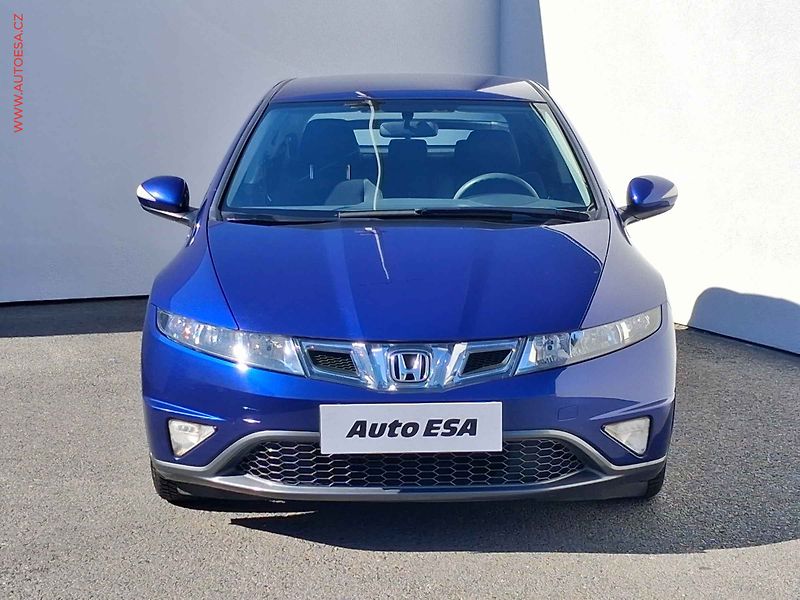Honda Civic (2008) 1.4 i-VTEC, ČR, AC, tempo - fotka 2 z 16