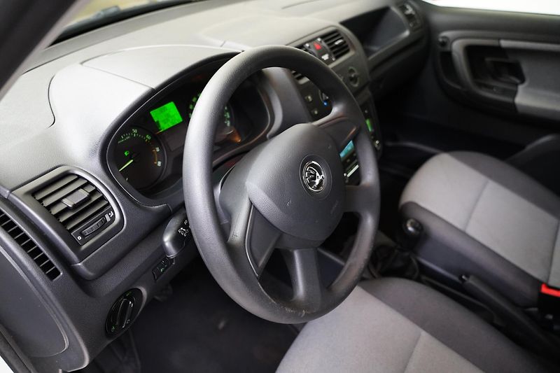 Škoda Fabia - fotka 14 z 21