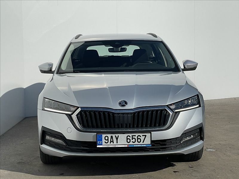 Škoda Octavia 2,0 TDI 4x4 DSG Ambi Plus TZ - fotka 20 z 21