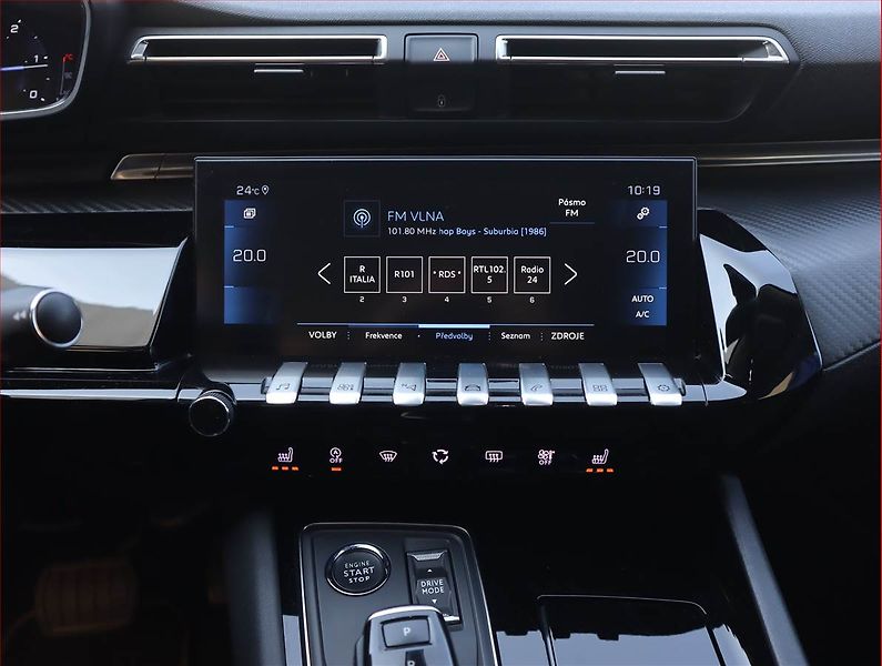 Peugeot 508 (2021) 1.5 BlueHDi, Automat, Kůže - fotka 12 z 23