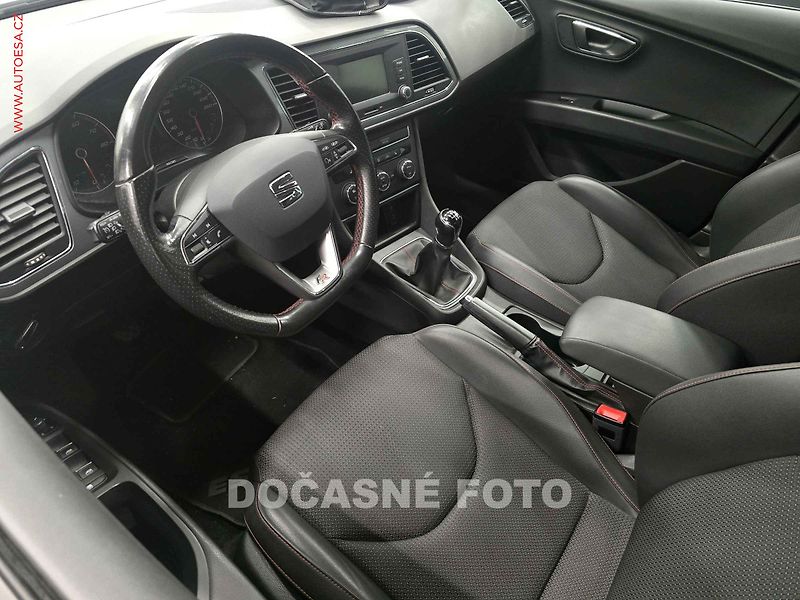 Seat Leon (2016) 1.4TSI, servis.kniha - fotka 3 z 3