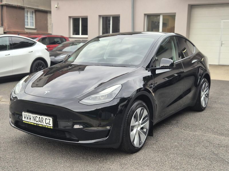 Tesla Model Y LONG RANGE DUAL MOTOR TZ 89 % - fotka 1 z 48
