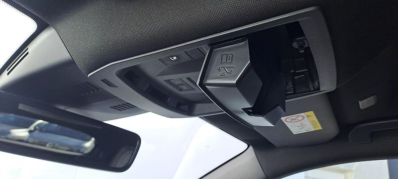 Peugeot 3008 (2025) BUSINESS Hybrid 145 e-DCS6 - fotka 22 z 22