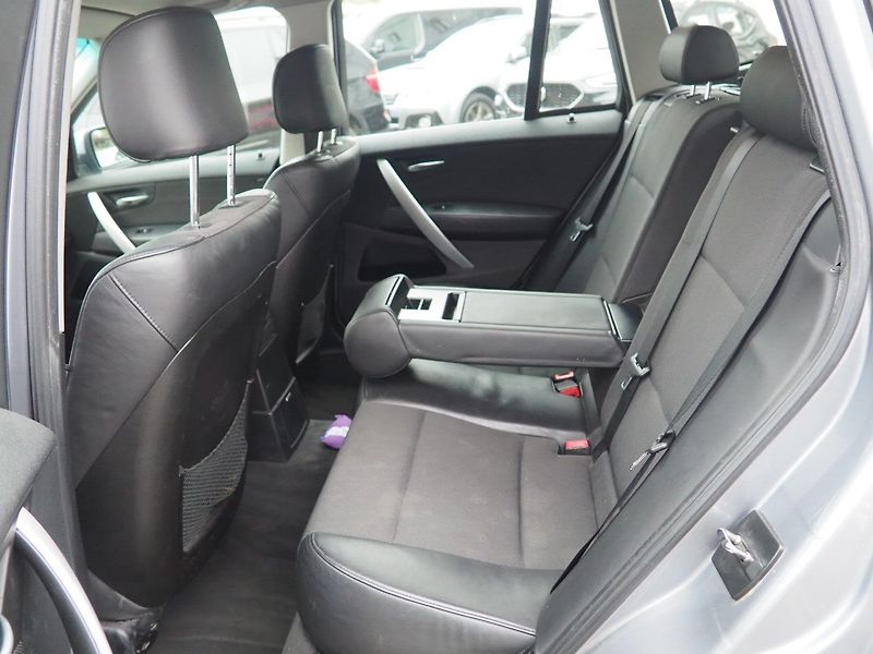 BMW X3 (2007) 3.0D 160 kW - fotka 12 z 32