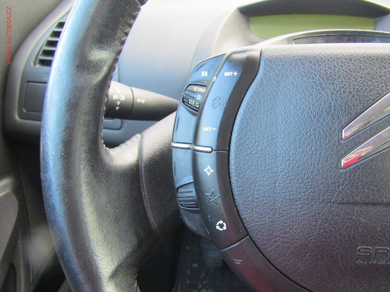 Citroën C4 (2006) 1.6 HDi, Klima - fotka 16 z 17