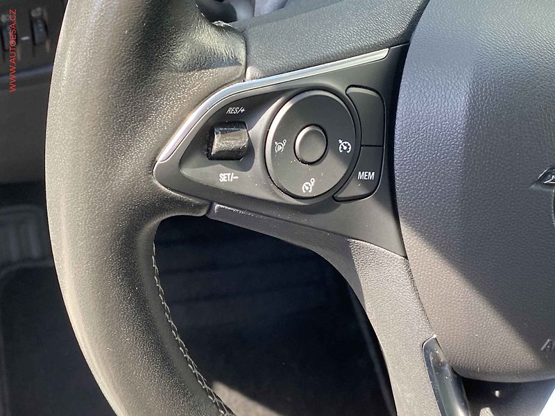 Opel Mokka (2022) 1.2T, Edition, LED, navi - fotka 13 z 18