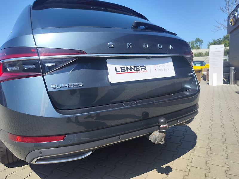 Škoda Superb 2.0 TDI/147kW 4x4 L&K DSG - fotka 10 z 39