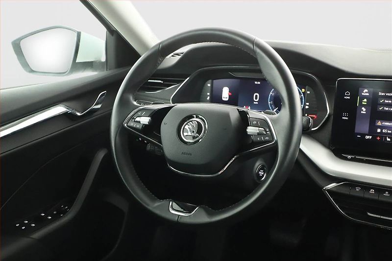 Škoda Octavia (2021) Style 2.0 TDI, Automat, ČR - fotka 17 z 18