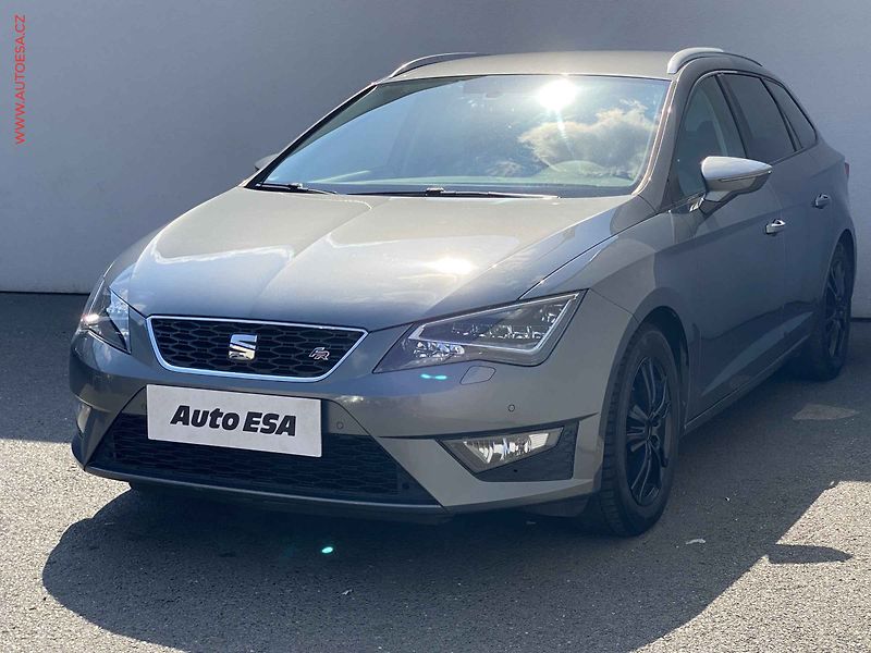 Seat Leon (2015) 1.4TSi, FR, LED - fotka 3 z 20