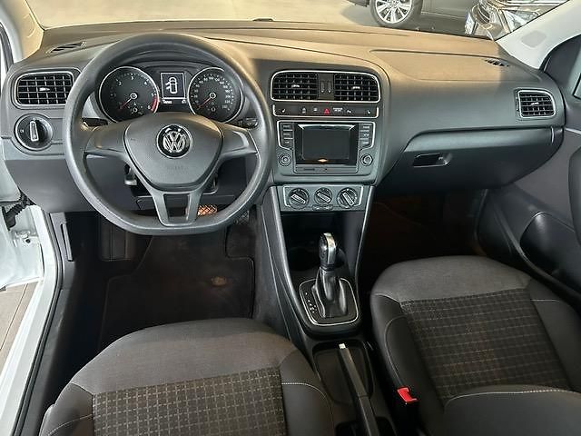 Volkswagen Polo (2016) 1,4 TDi DSG Comfortline - fotka 14 z 24