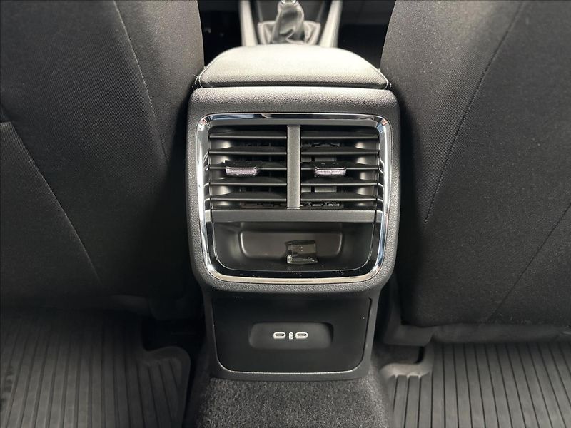Škoda Octavia 2,0 TDI 85kW Style - fotka 15 z 36