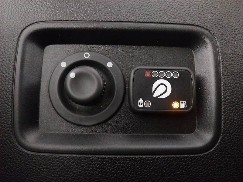 Dacia Duster (2018) 1.6 SCe, LPG, Serv.kniha - fotka 18 z 22