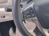 Lada Vesta (2017) 1.6i, 1.maj, AC, TZ, park - náhled 13
