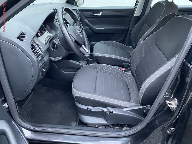 Škoda Fabia (2019) 1.0 TSi, Ambition, park. - fotka 9 z 17