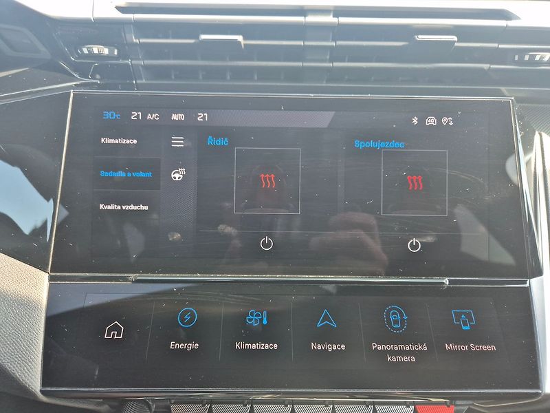 Peugeot 308 GT Hybrid 225 e-EAT8, CZ, 1. m - fotka 20 z 25