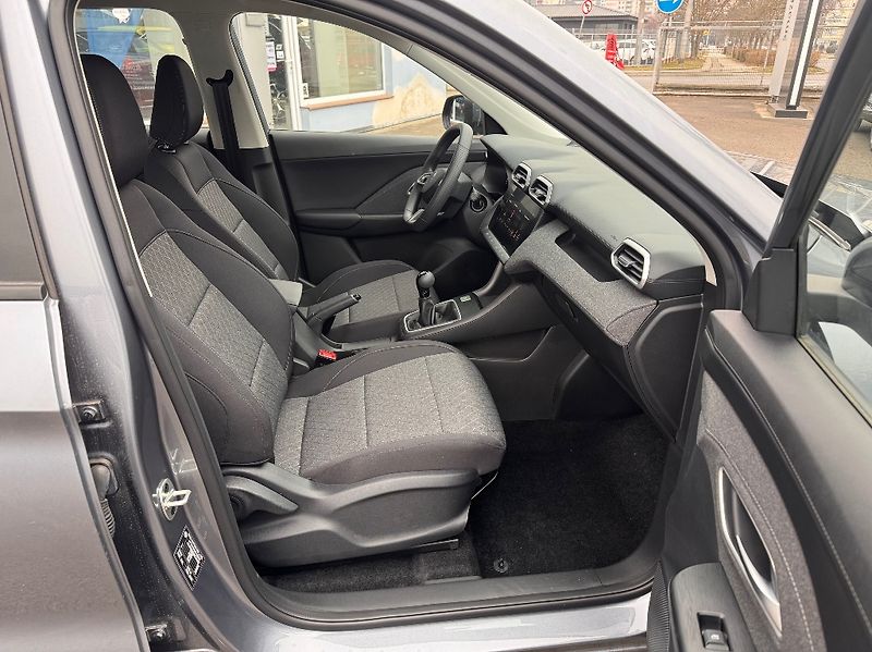 MG ZS (2025) 1,5l (115k) Excite - fotka 14 z 34