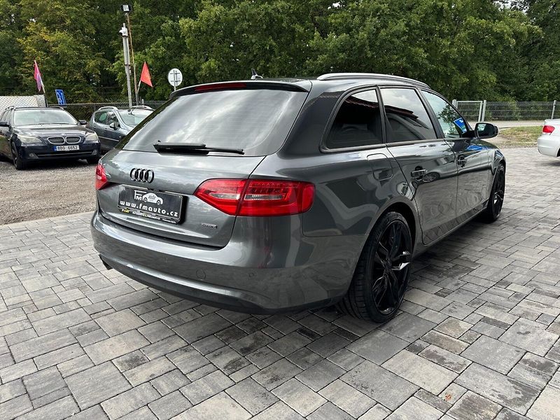 Audi A4 (2015) 2.0TDI S-Line Quattro - fotka 5 z 42