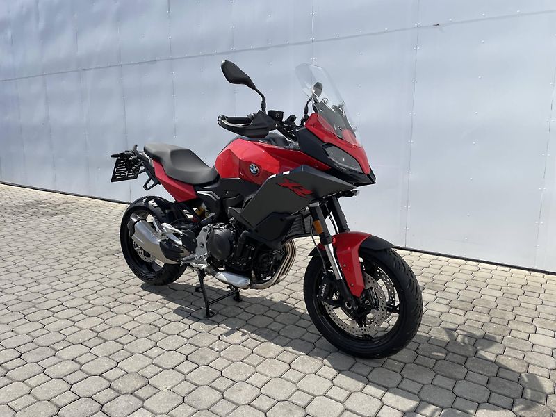 BMW (2026) F 900 XR - fotografie inzerátu