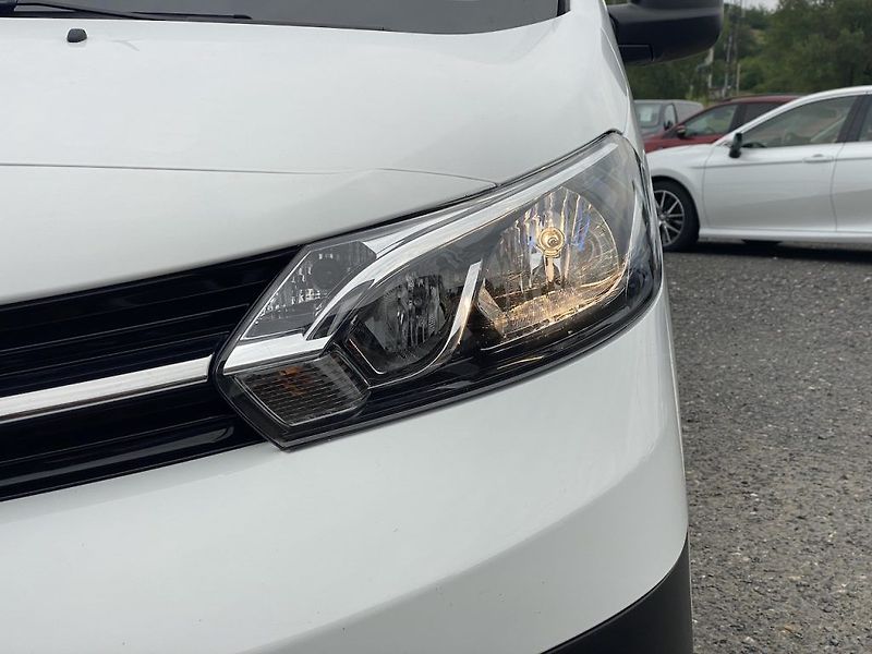 Toyota ProAce 2.0D, ČR, Active L1, záruka - fotka 7 z 21