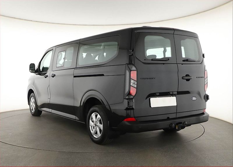 Ford Transit Custom (2025) 2.0 EcoBlue - fotka 4 z 21