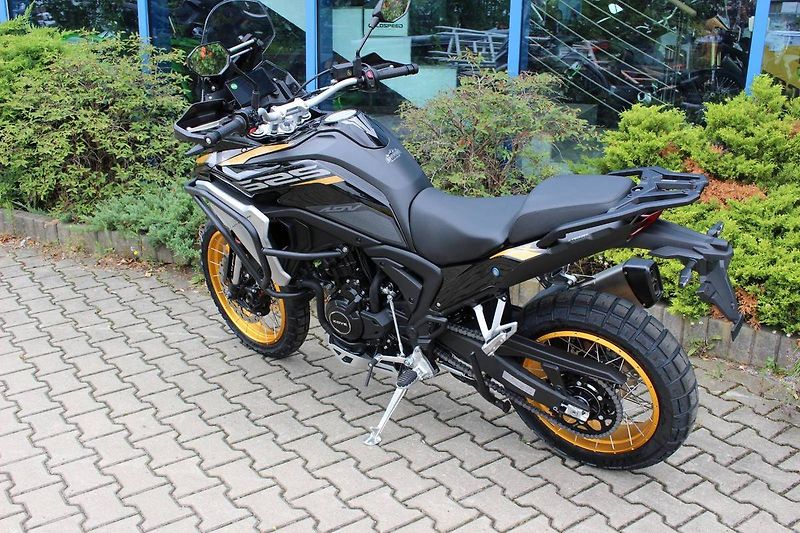 Kove (2026) 625X ADVENTURE 2026 SKLADEM - fotka 8 z 8