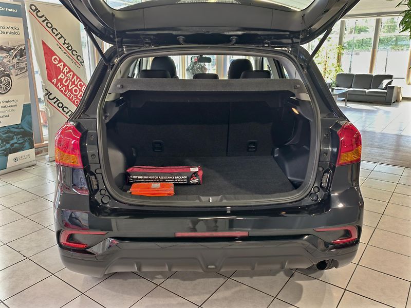 Mitsubishi ASX 1.6 MIVEC 86kW 1. majitel ČR - fotka 12 z 17