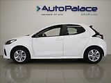 Mazda 2 Hybrid 1,5 HEV Centre-Line 12 690km - náhled 4