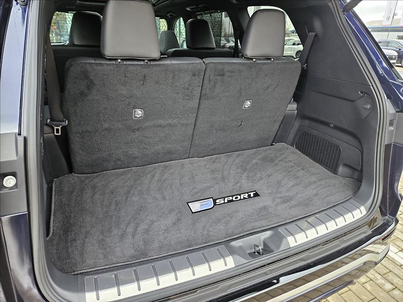 Lexus TX 500h (2025) 2,4 F SPORT Performance 3 - fotka 10 z 27