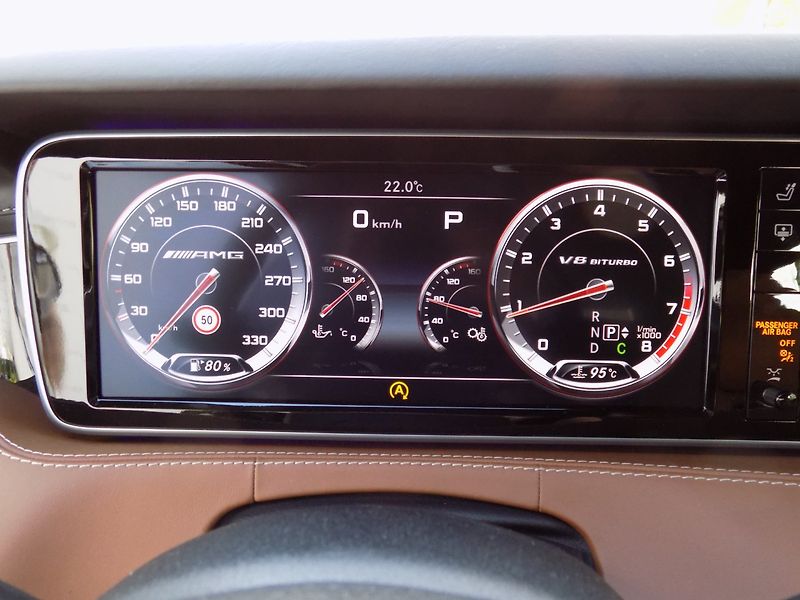 Mercedes-Benz Třídy S (2014) 63 AMG/4-Matic/1.maj.ČR/DPH/ - fotka 29 z 40