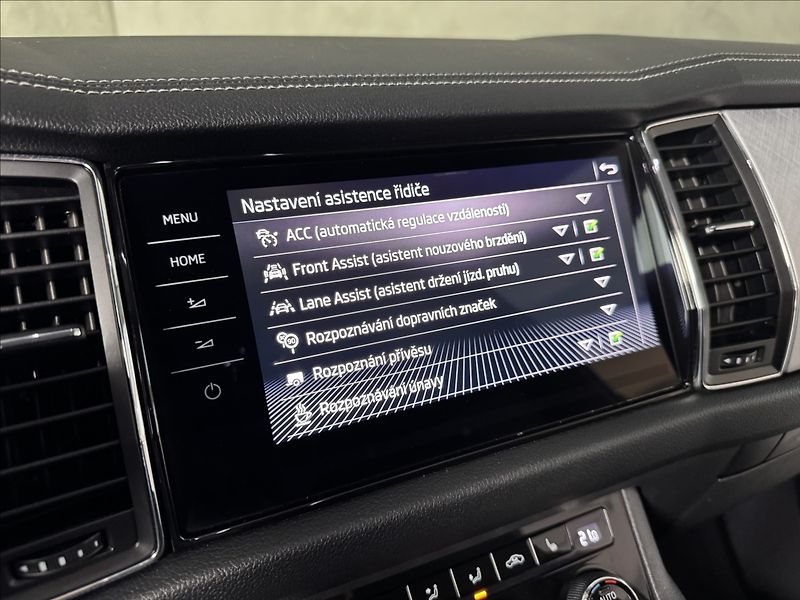 Škoda Kodiaq 2,0 TDi  DSG 4x4 Tour Virtual - fotka 30 z 46