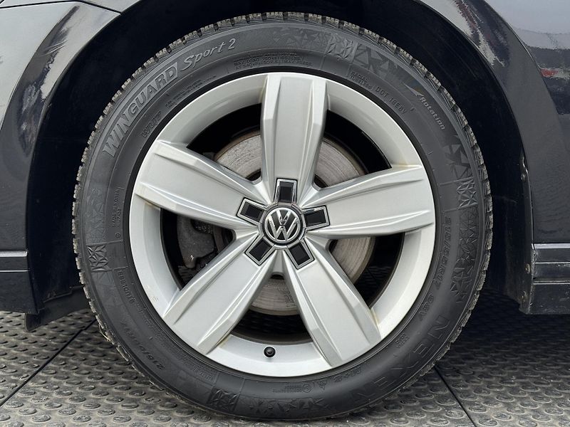Volkswagen Passat (2020) 2.0TDi 140kW DSG Business, RZV - fotka 38 z 41