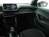 Peugeot 2008 (2023) Active Pack 50 kWh, SoH 97% - náhled 8