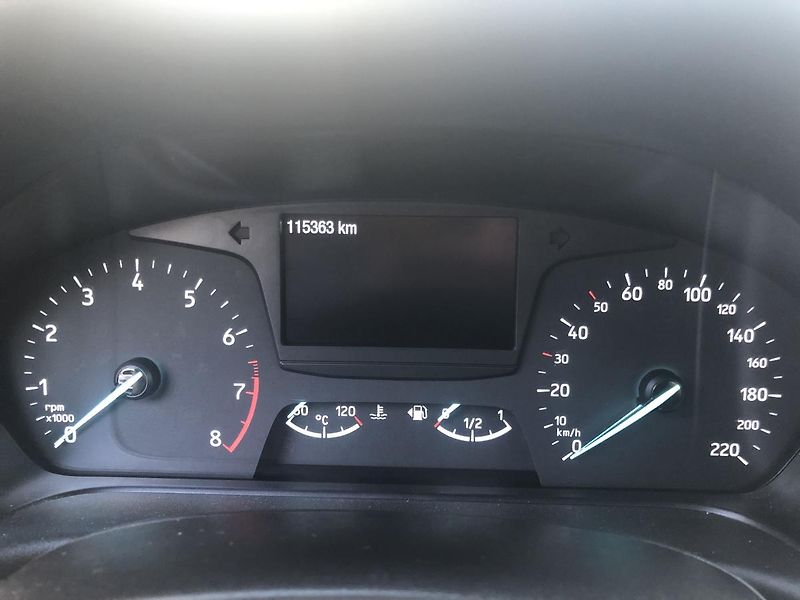 Ford Fiesta (2018) 1,0 NAVI AL kola rezervace - fotka 26 z 69