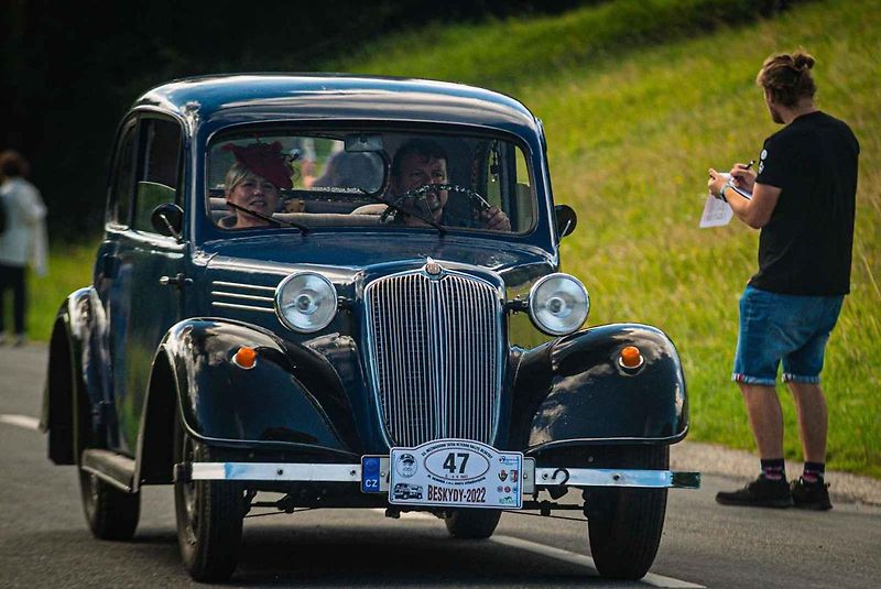 V sobotu 3. září se uskutečnilo v Kopřivnici mezinárodní Tatra Veterán Rallye Beskydy na počest Monsieur Dakar Karla Lopraise.