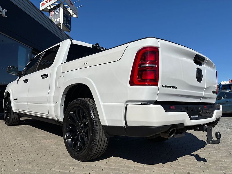 RAM 1500 3.0 I6 548k LIMITED NIGHT RAMB - fotka 16 z 88