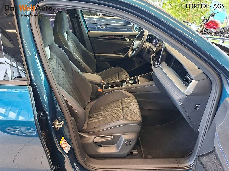 Volkswagen Tayron (2025) R-LINE,2.0 TDI,142kW,4x4,Záruk - fotka 16 z 35