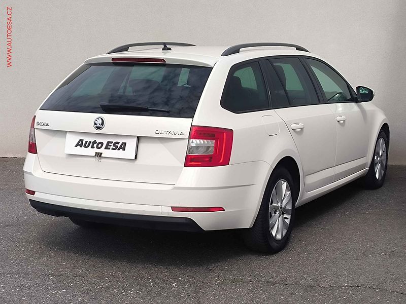 Škoda Octavia (2019) 1.6 TDi, Ambition, DSG - fotka 4 z 23
